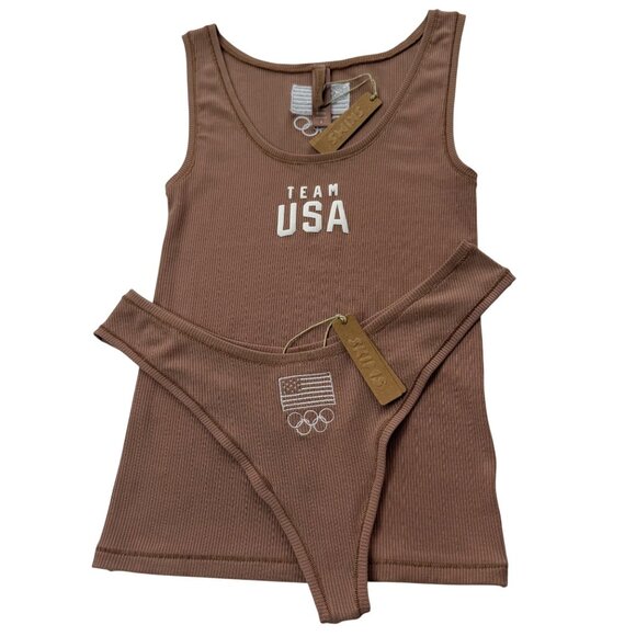 SKIMS Soft Lounge Rib Tank + Thong Team USA Sienna Small - Picture 1 of 14